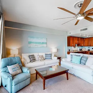 Apartment Laketown Wharf 1815, Panama City Beach